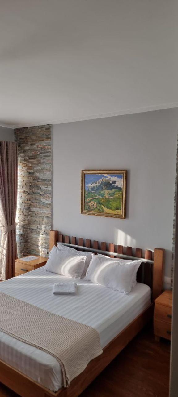 Nurellari Winery Cellar And Guest House 베라트 외부 사진